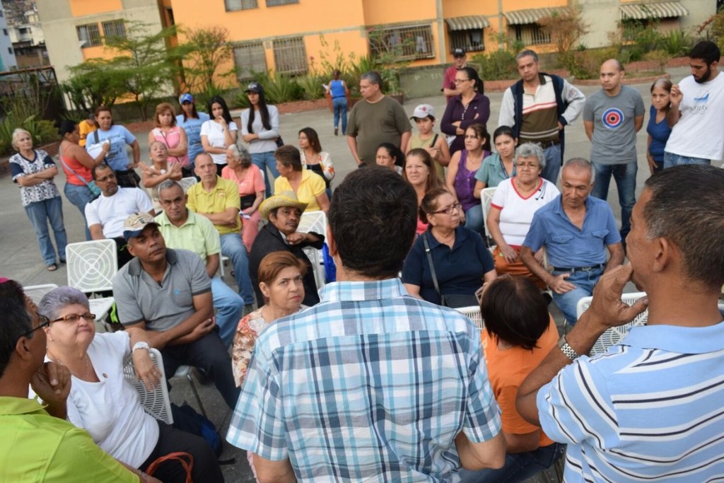 “El compromiso cívico del católico: principios para participar en la vida pública”