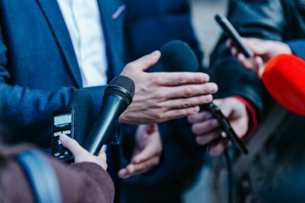 Valores religiosos en la política: impacto y movilización&nbsp;ciudadana